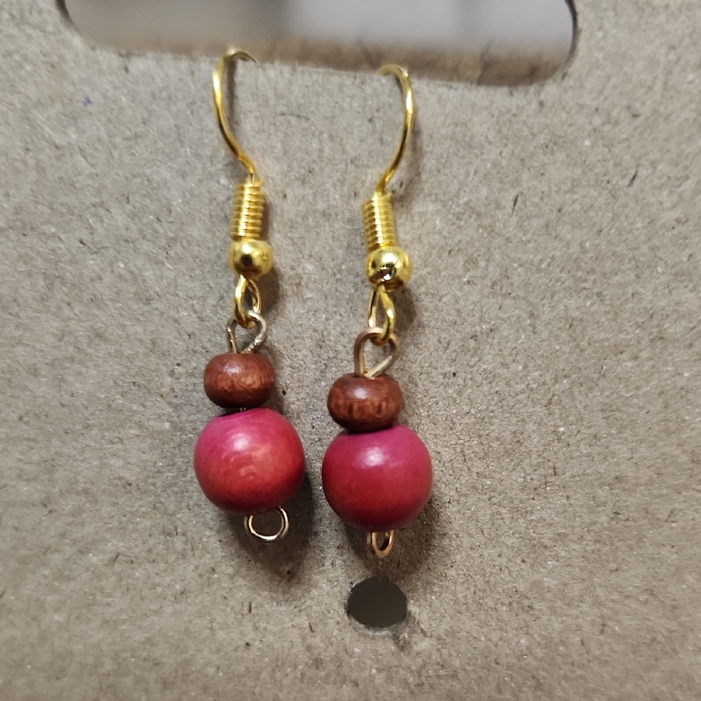 Gold Tone Hook Pink And Brown Wood Beaded Dangle Earrings Handmade Artisan NWT